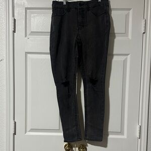 Seven7 Women's Charcoal Distressed Skinny Jeans